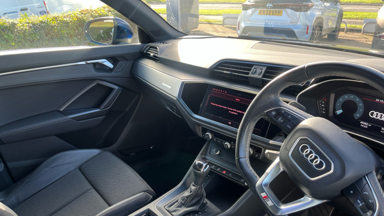 Audi Q3 40 TFSI Quattro S Line 5dr S Tronic Petrol Estate